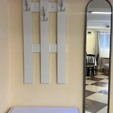 Spacious In Апартамент *