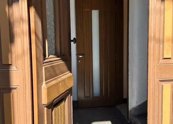 Spacious In Burgas Stad