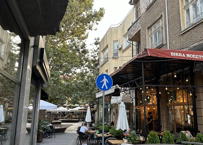 Spacious In * Burgas Stad