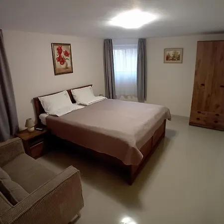 Spacious In بورغاس